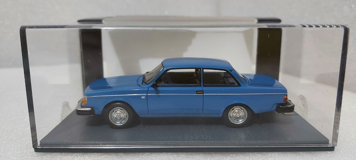 Volvo 242 DL 2-Door Ceramic Blue 1979 1:43 Neo 164343 VERY Volvo 242 DL 2-Door Ceramic Blue 1979 1:43 Neo 164343 VERY