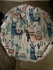 Christmas Tree Skirt Llamas. 24 Inches. 