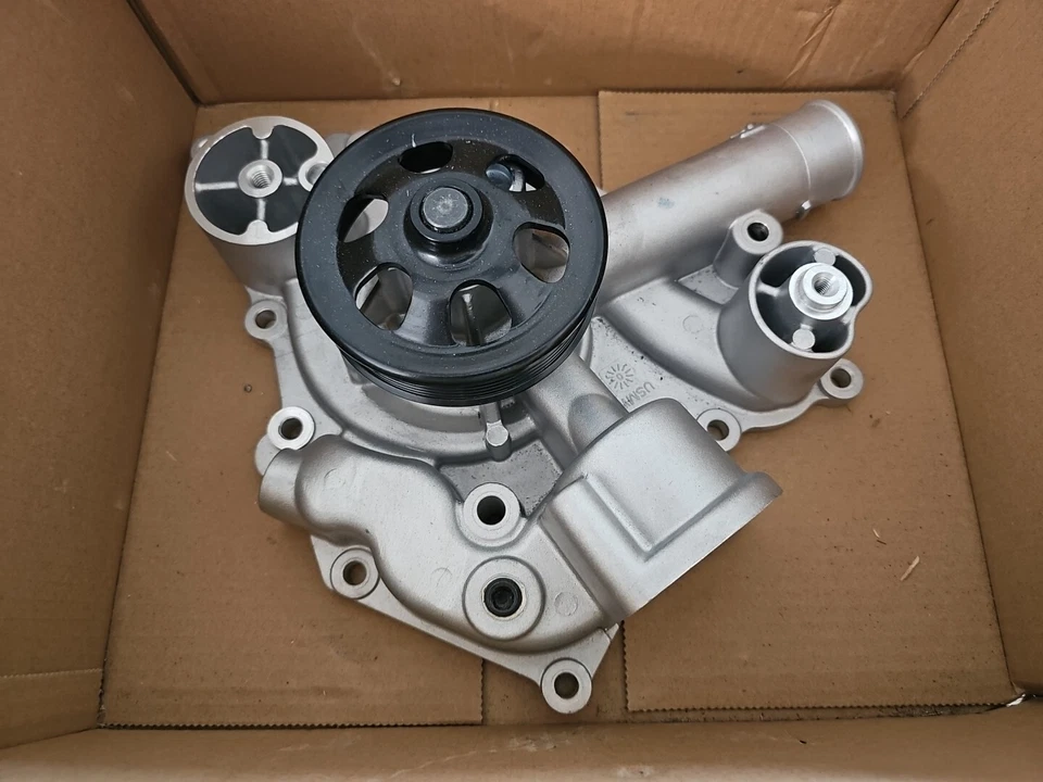 Cargador Chrysler 300C Challenger Dodge Jeep V8 5,7 6,4 2011-2013 Wter Pmp US8971 Foto 3 de 4