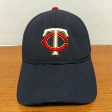 Minnesota Twins Hat Cap Strap Back New Era 9Forty Navy Gold Blue TC Logo MLB