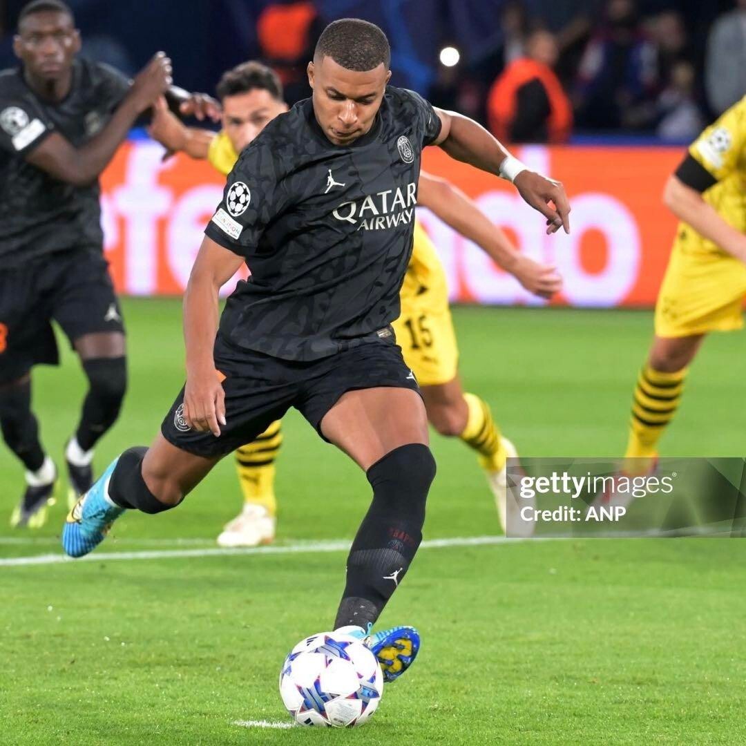 Kylian Mbappé PSG 22/23 #7 Paris Saint-Germain Jersey New w