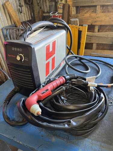 Hypertherm POWERMAX 30  Has New Aftermarket Torch This Is A Good Used Machine
