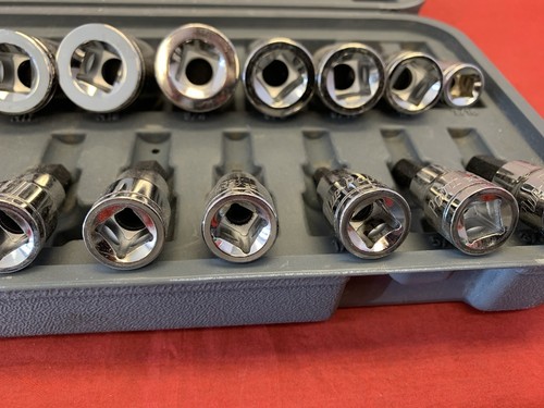 Blue Point BLPHSSC30 30pc 1/4", 3/8" & 1/2" Dr. Hex Bit Socket Set w/Case - 第 7/12 張圖片