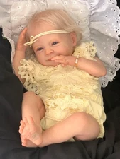 18in Handmade Reborn Baby Dolls Soft Cloth Body Adorable Lifelike Newborn Gifts