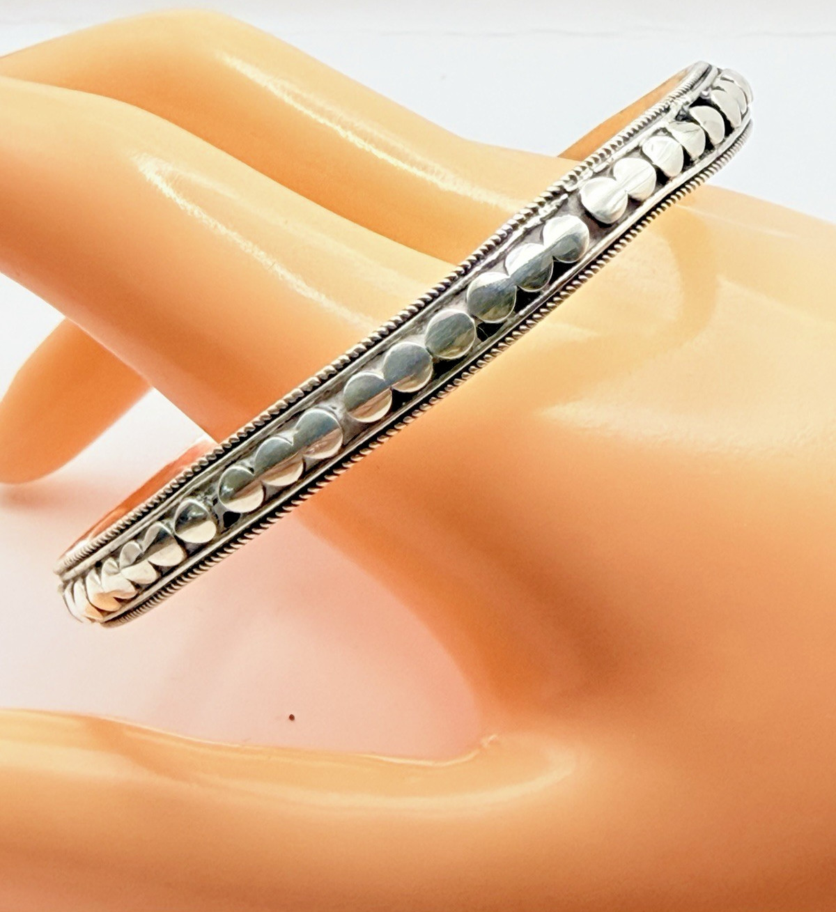 Solid Sterling Silver .925 Hand Tooled Artisan Do… - image 2