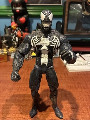 Marvel Venom Diamond Select Collectors Edition Action Fig.