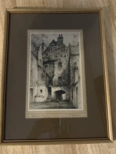 Antique Etching By Featherstone Robson 1880-1936 Bakehouse Close in Edinburgh