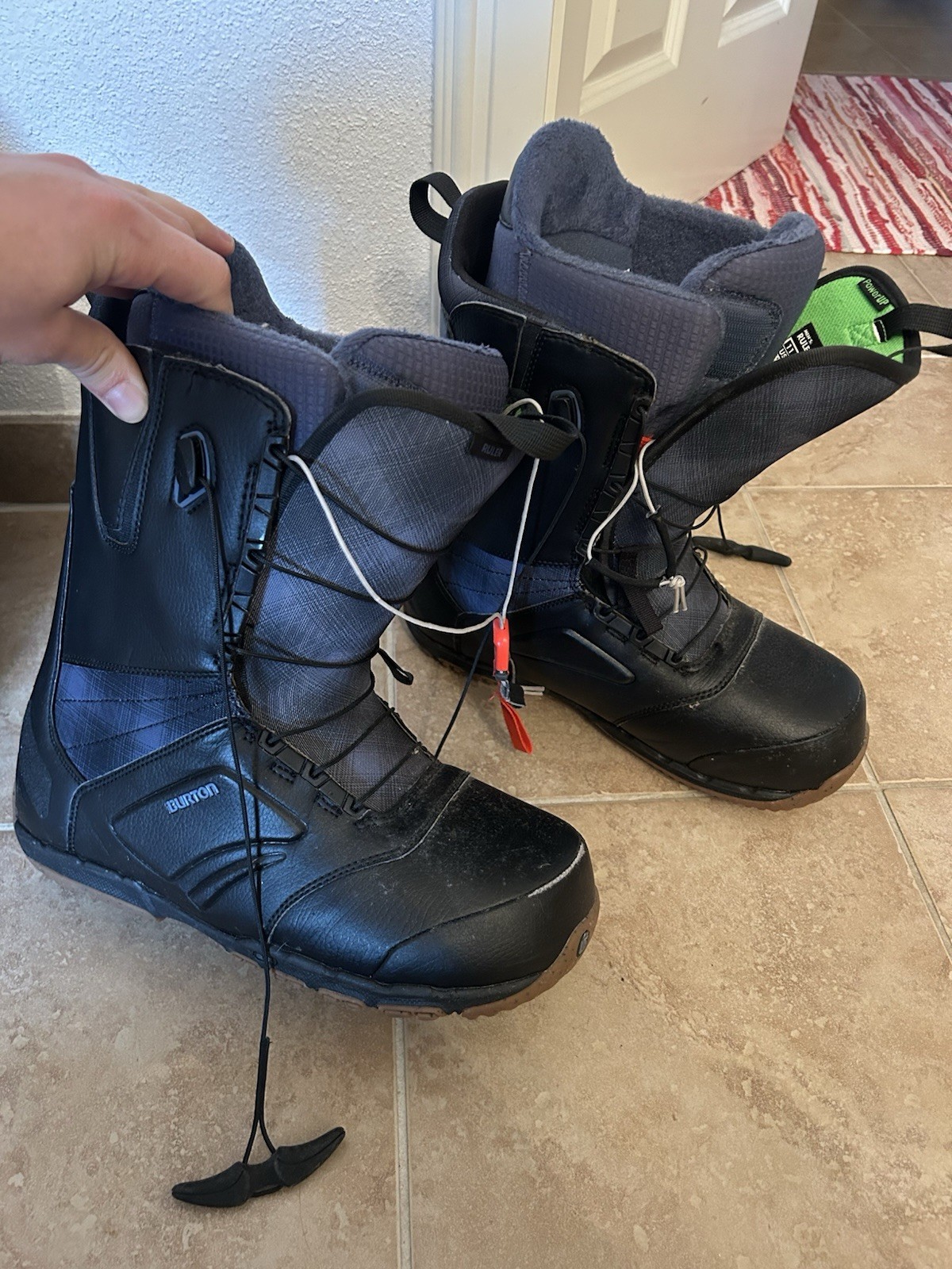 Burton Snowboard Boots Schwarz / Blau Gr. 44