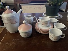 Kahla German Porcelain Floral 15 Pc Tea Set