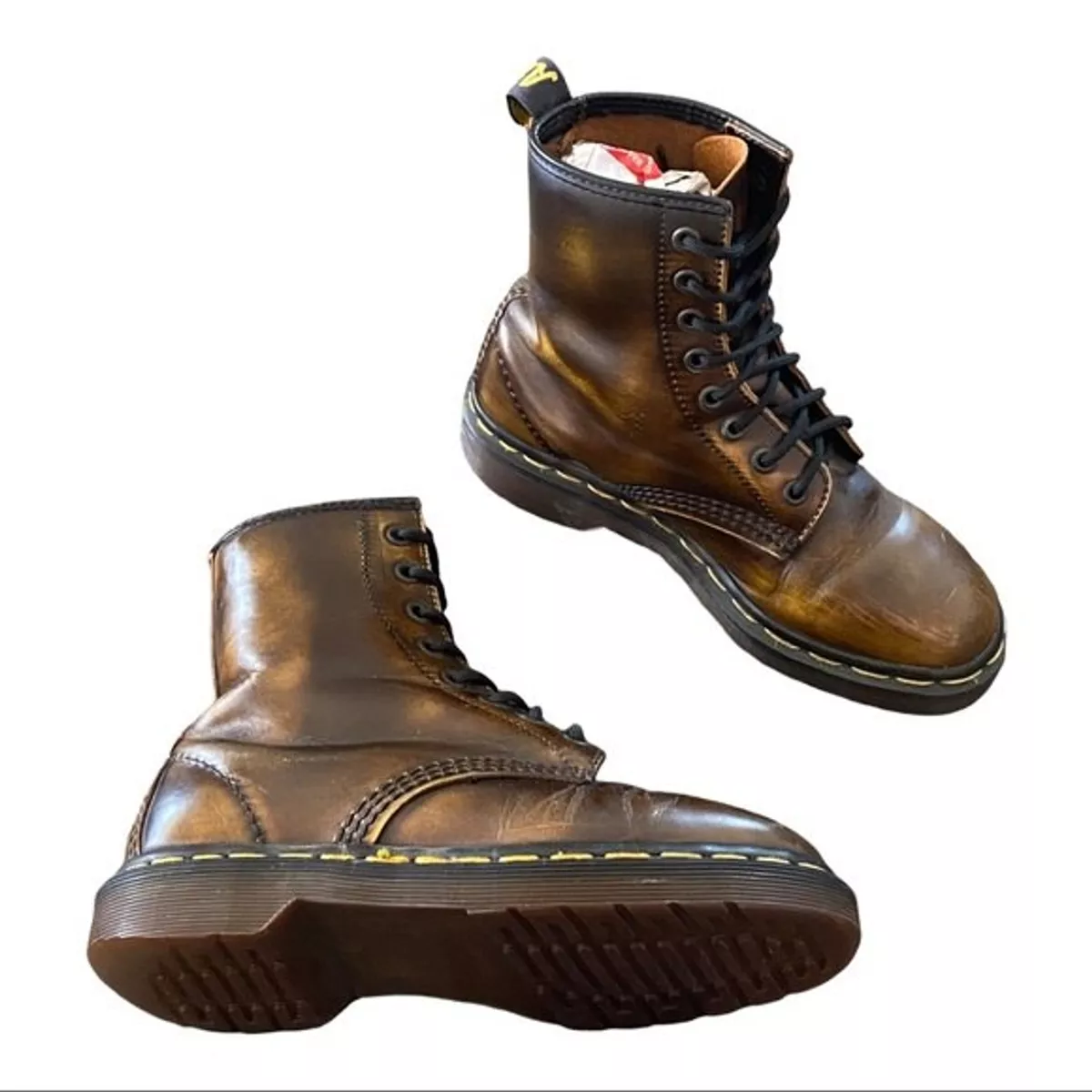 DR. MARTENS VINTAGE MADE IN ENGLAND 8 EYE BROWN RUB OFF LACE UP