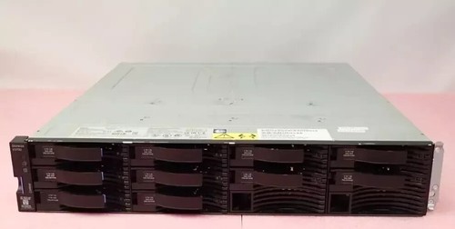 Boîtier de contrôle IBM Storwize V3700 12 baies SAS 3,5" contrôleur unique 2072-12C