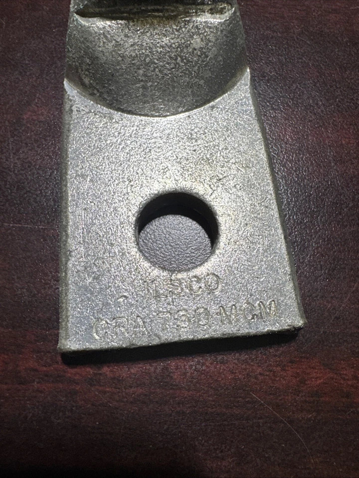 ILSCO CRA 750 MCM Compression Lug 1 Hole 5/8” No 17 Black Die - Image 2 of 3