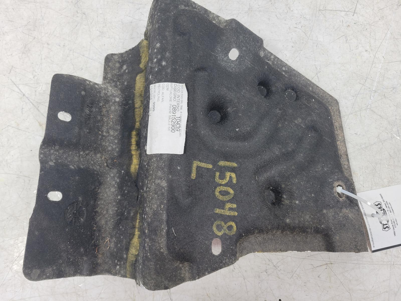 2017-2020 Ferrari Portofino OEM DRIVER LUGGAGE COMPARTMENT HEAT SHIELD 89152900