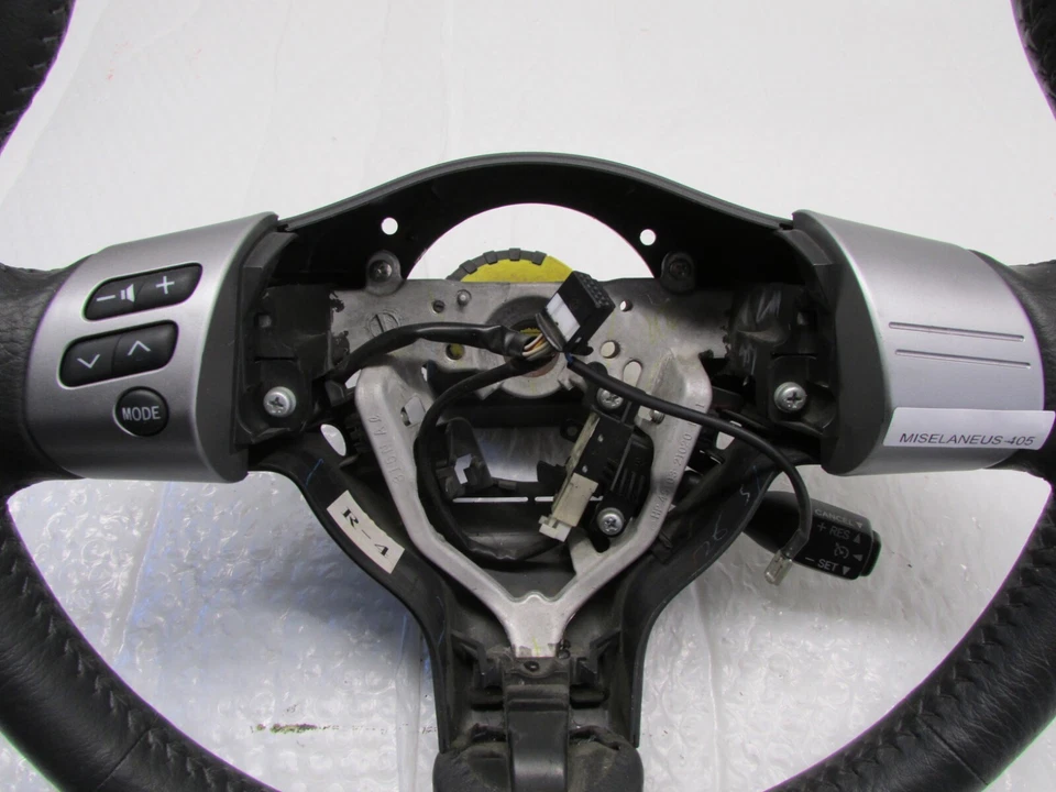 TOYOTA SCION TC 2005-2010 controles de interruptor de volante negro OEM 4510321020M1 Foto 2 de 4