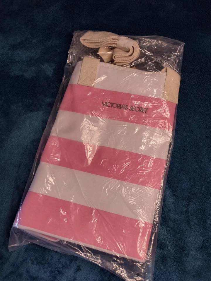 Victoria's Secret редкая сняты с производства белый и розовый Weekender спортивная сумка с Ярлыками распакованный - Изображение 2 из 4