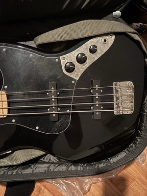 Squier Jazz Bass Black Lightly Used Electric Bass Guitar