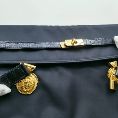 【希少】VERSACE 90s メデューサ ナイロン ボストンバッグ ブラック La Medusa Leather Boston Bag Black,Gold | VERSACE US