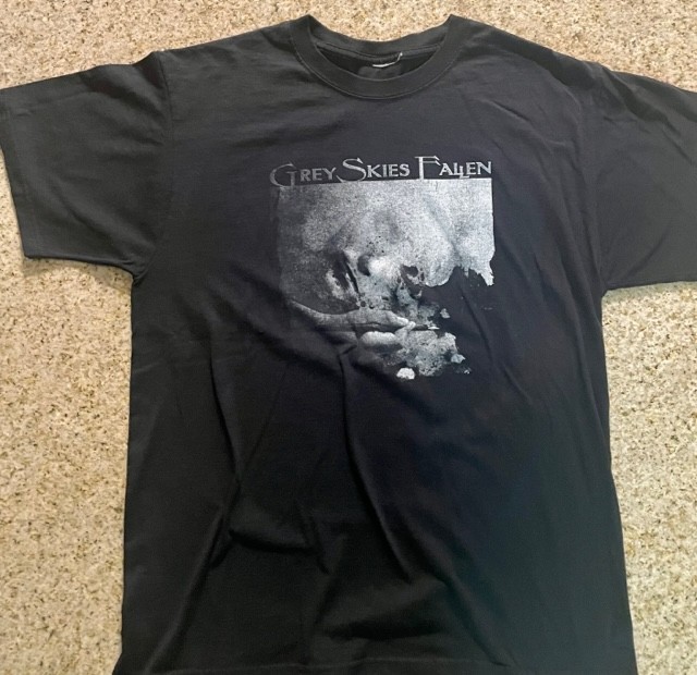 GREY SKIES FALLEN - 2-Sided Short Sleeve Band Shirt, Size Large, Heavy Cotton