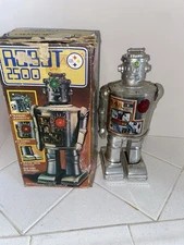 1976 Durham Industries Robot 2500 WORKING LIGHTS AND MOVEMENT ORIGINAL BOX