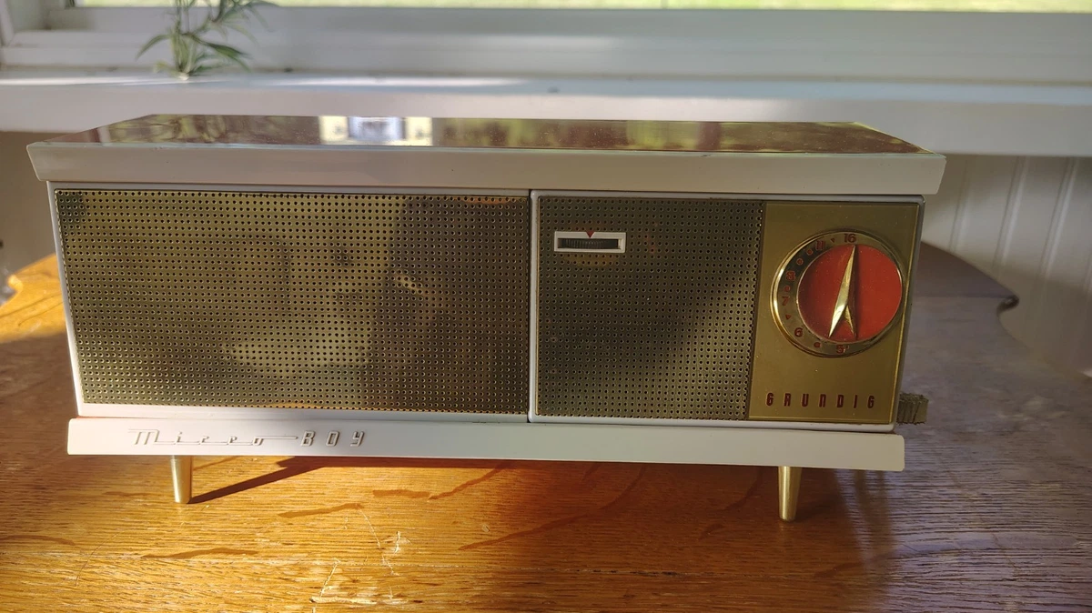 Grundig 男孩在老式收音机| eBay