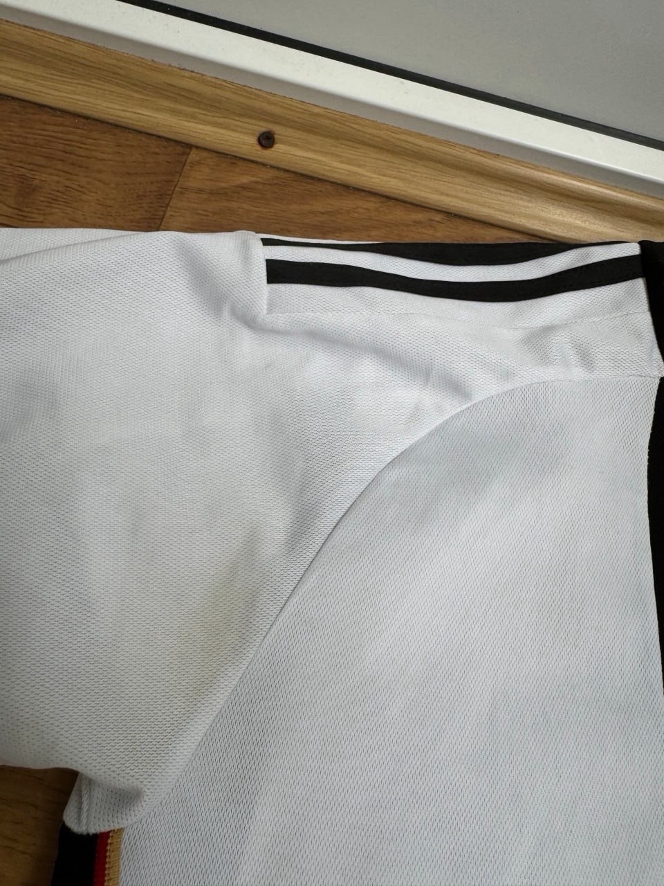 Adidas Germany Soccer 2022 Home World Cup Jersey Men’s S thumbnail 3