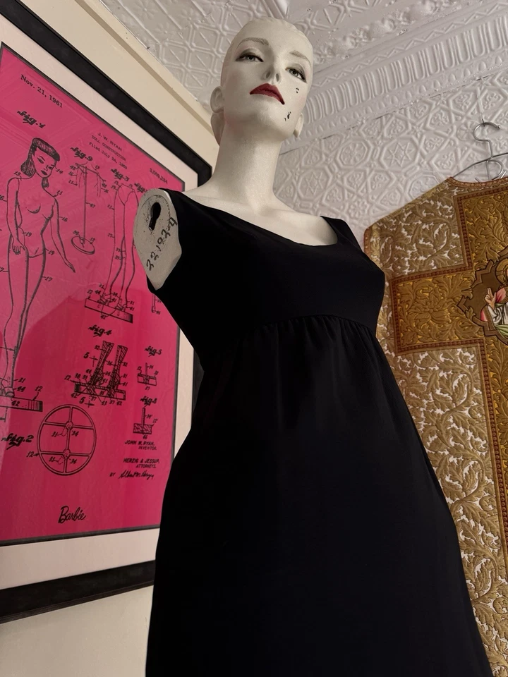 Vintage Dress Black 1960s Tank-Empire Waist-wiggle-Small-Cocktail-Evening-Glam - Image 3 of 4