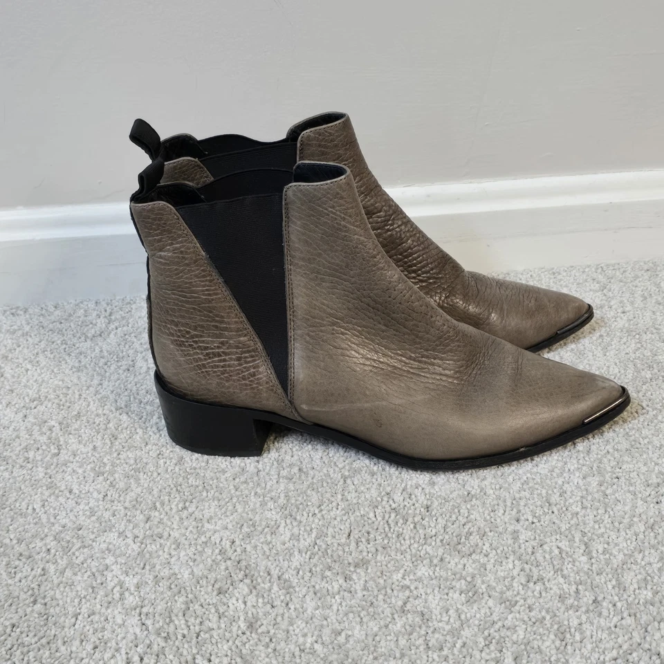 Acne Studios Jensen Taupe Leather Chelsea Boots Women’s Sz 38 Pointed Toe Italy - Image 2 of 4