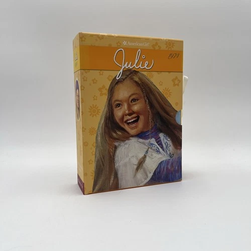 Julie Boxed Set with Game by Megan Mcdonald (2010, Mixed Lot) New Game Pieces