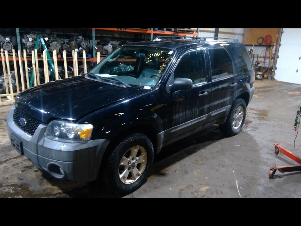 Cinturón de seguridad cubo delantero conductor retractor VIN 1 se adapta 05-07 ESCAPE 153208 Foto 2 de 4