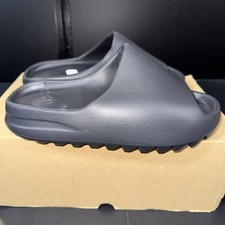 Adidas Yeezy Slide Onyx Size 8 NWOB