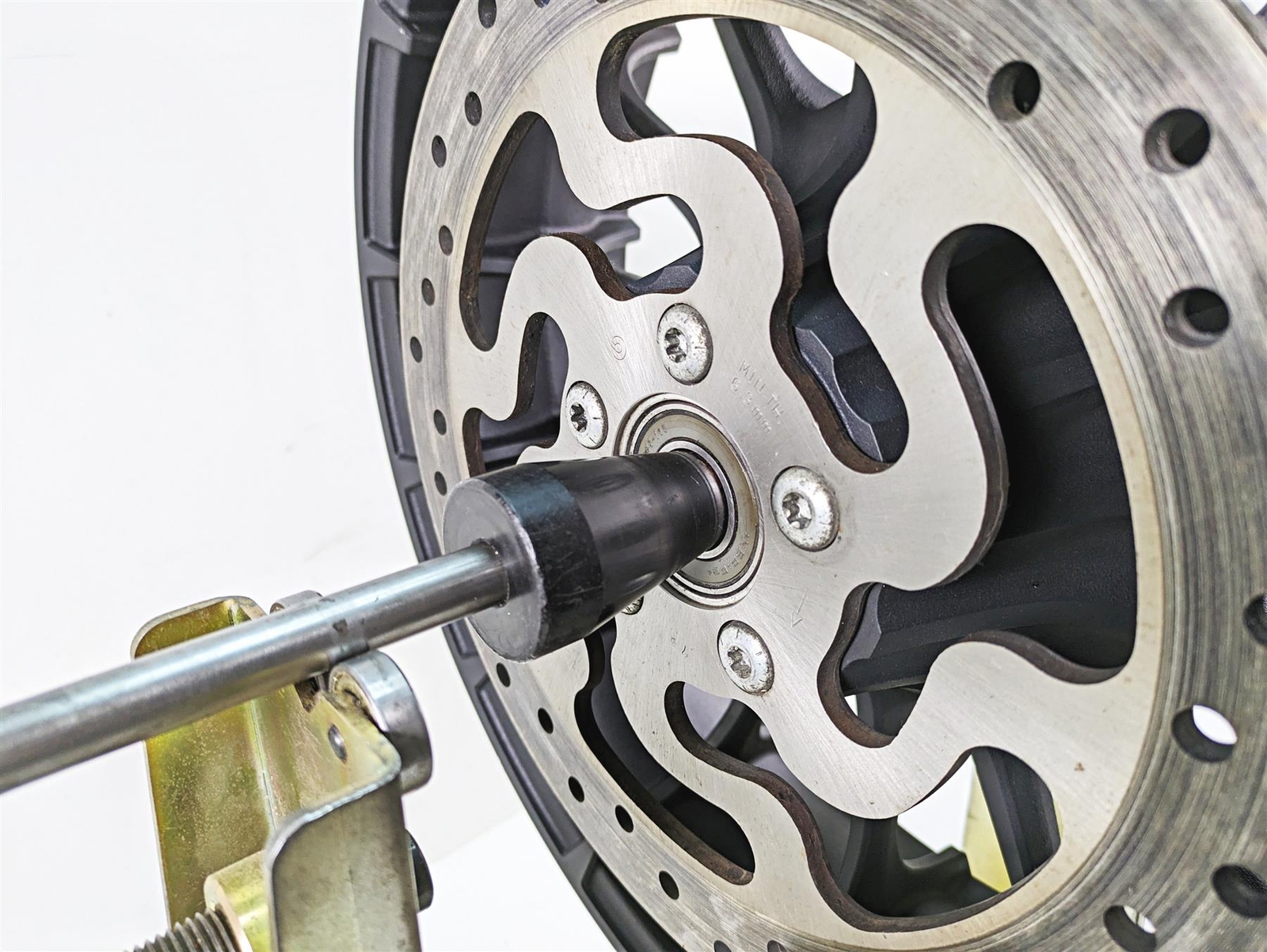 2018 Harley Touring FLHXSE CVO Street Glide Rear Wheel Rim 18x5 Talon