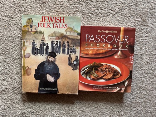 The New York Times Passover Cookbook (very good) + Jewish Folk tales (good) - 第 1/9 張圖片