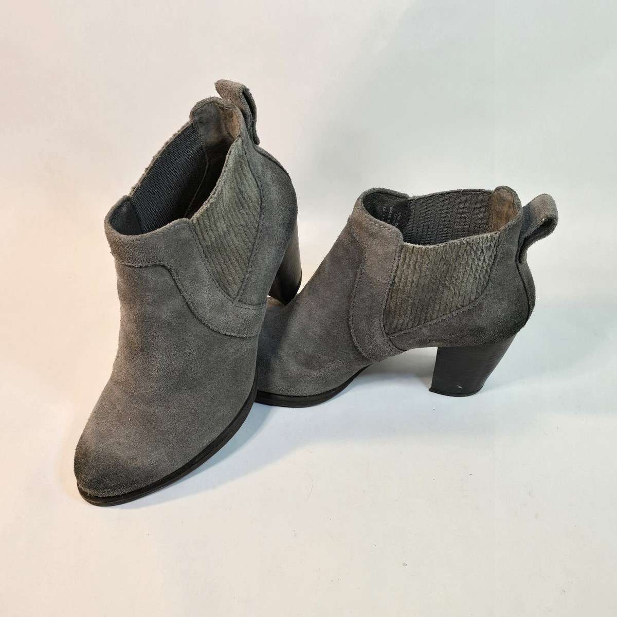 Ugg Grey Cobie Boots UGG Cobie II Womens Chelsea Ankle Boots Grey