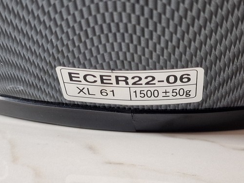 Casco integrale marca FAVOTO taglia “XL”, mai utilizzato - Foto 12 di 14