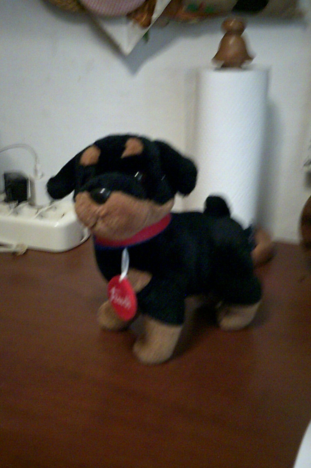 Foto 1 di 4
