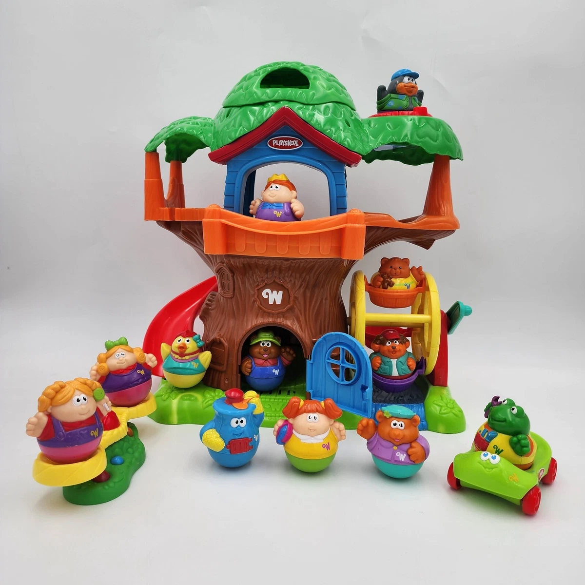 2004 Playskool 12 Weeble Wobbles Musical Tree House w Ferris Wheel Slide Sound