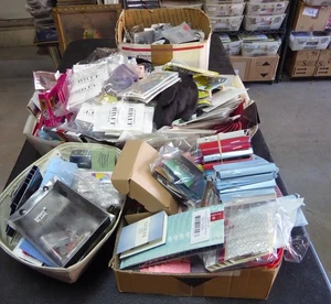 WAREHOUSE CLEANUP SALE 120 PERFUME VIALS MEN+LADIES RANDOMLY PICKED NEW MIX