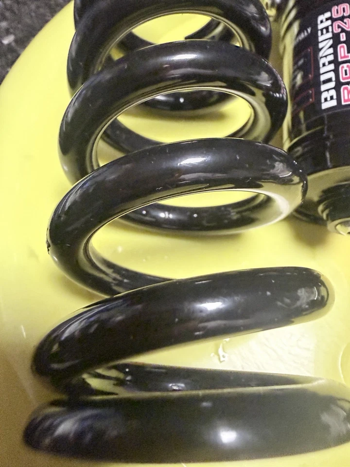 Amortiguador de bobina trasero para bicicleta de montaña DNM RCP-2S 200 mm. *****COMPRUEBA ESTE **** Foto 3 de 4