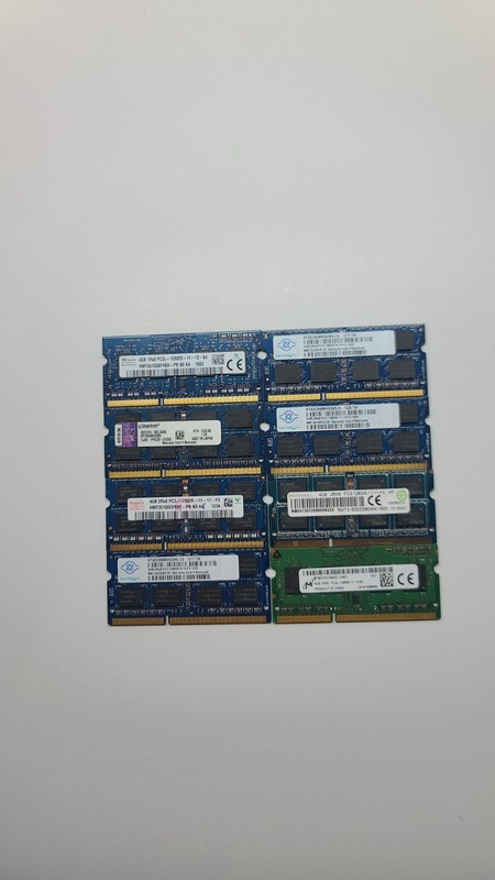 DDR3-SO DIMM ram Lot (4gb Chips)