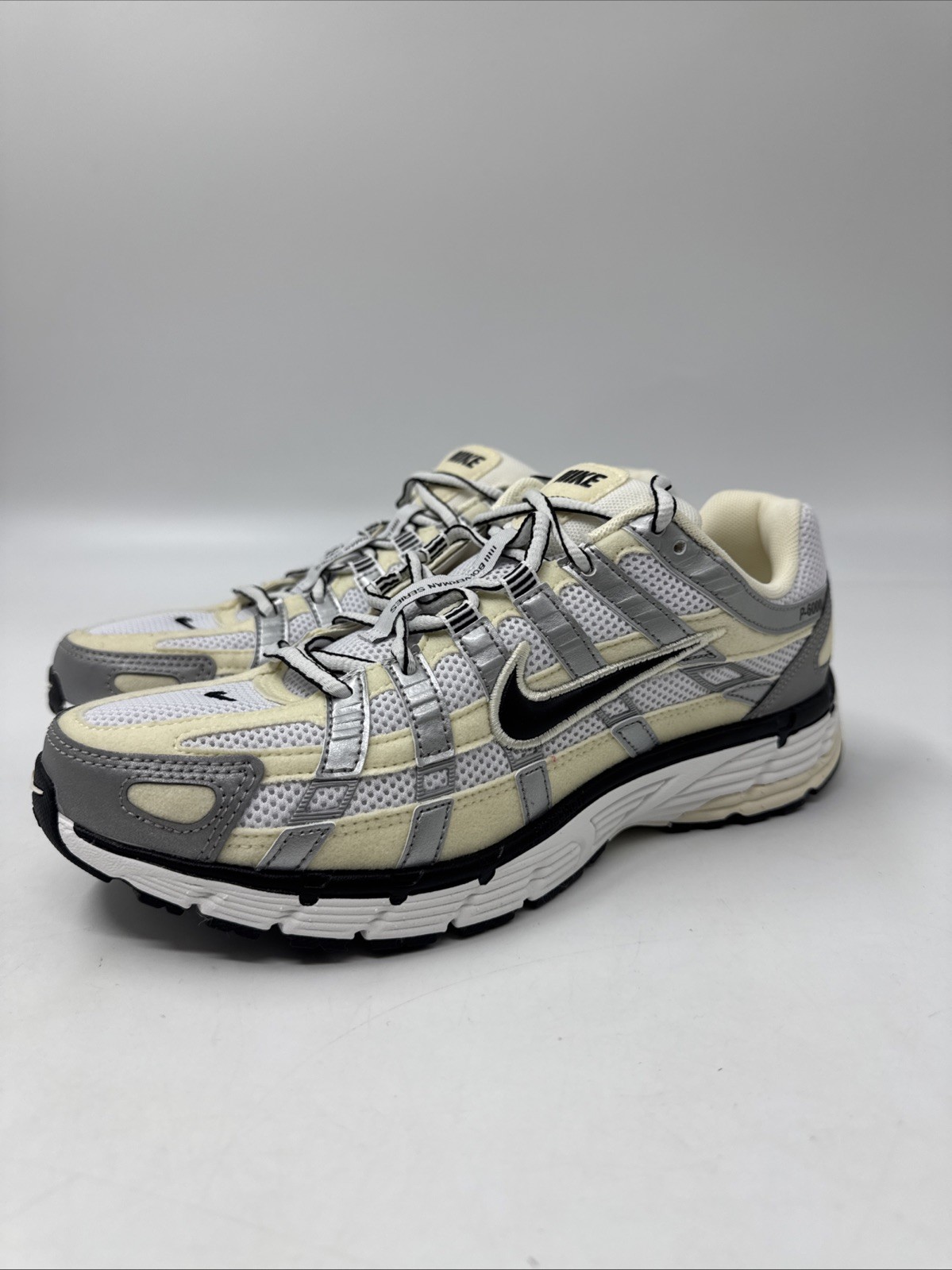 Nike P-6000 Coconut Milk Metallic Silver FV6603-100 Women’s Size 8.5 thumbnail 2