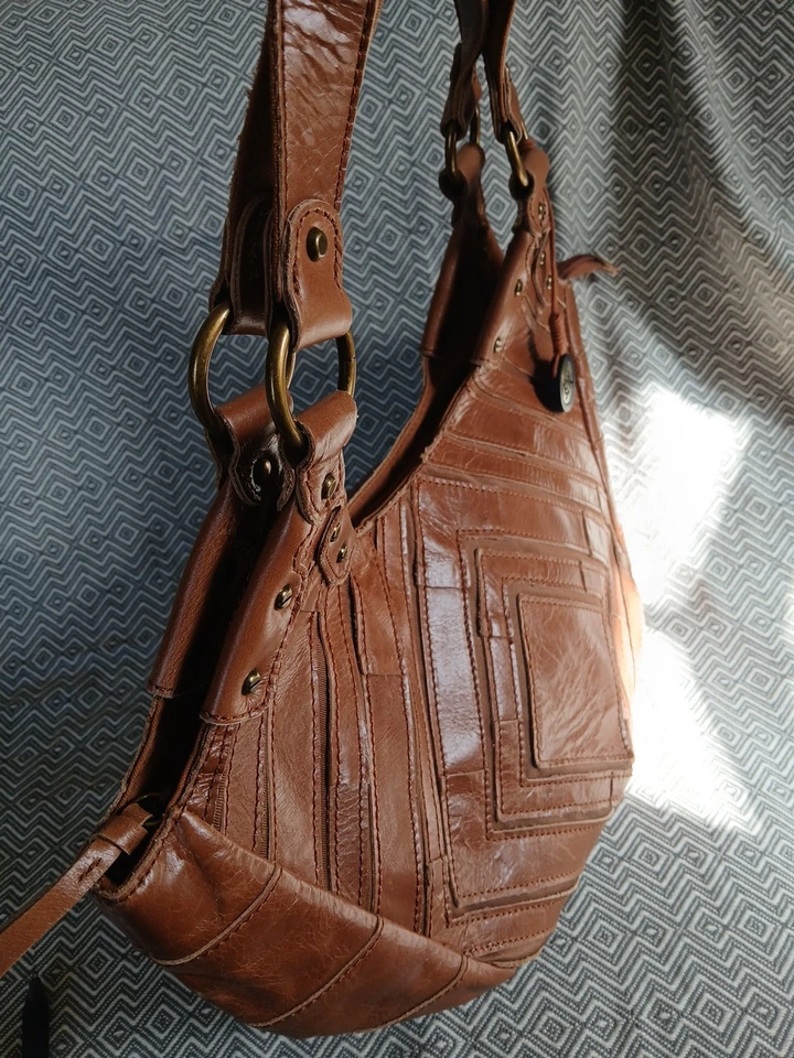 The Sak Brown Leather Purse  Large Boho Shoulder Bag EXCELLENT CONDITION  - Image 2 of 4