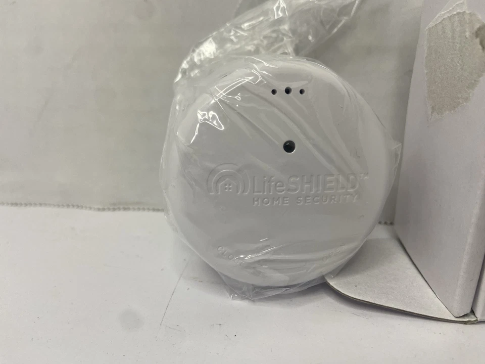 New LifeSHIELD Wireless Security Fire Safety Sensor SDC1001 - Image 2 of 3