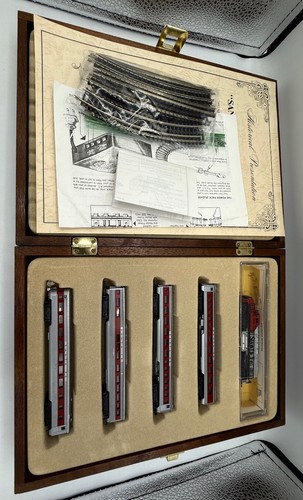 Juego de pasajeros modelo Power Santa Fe Super Liner diésel edición limitada #1698/2000 en estuche | Condition: Used