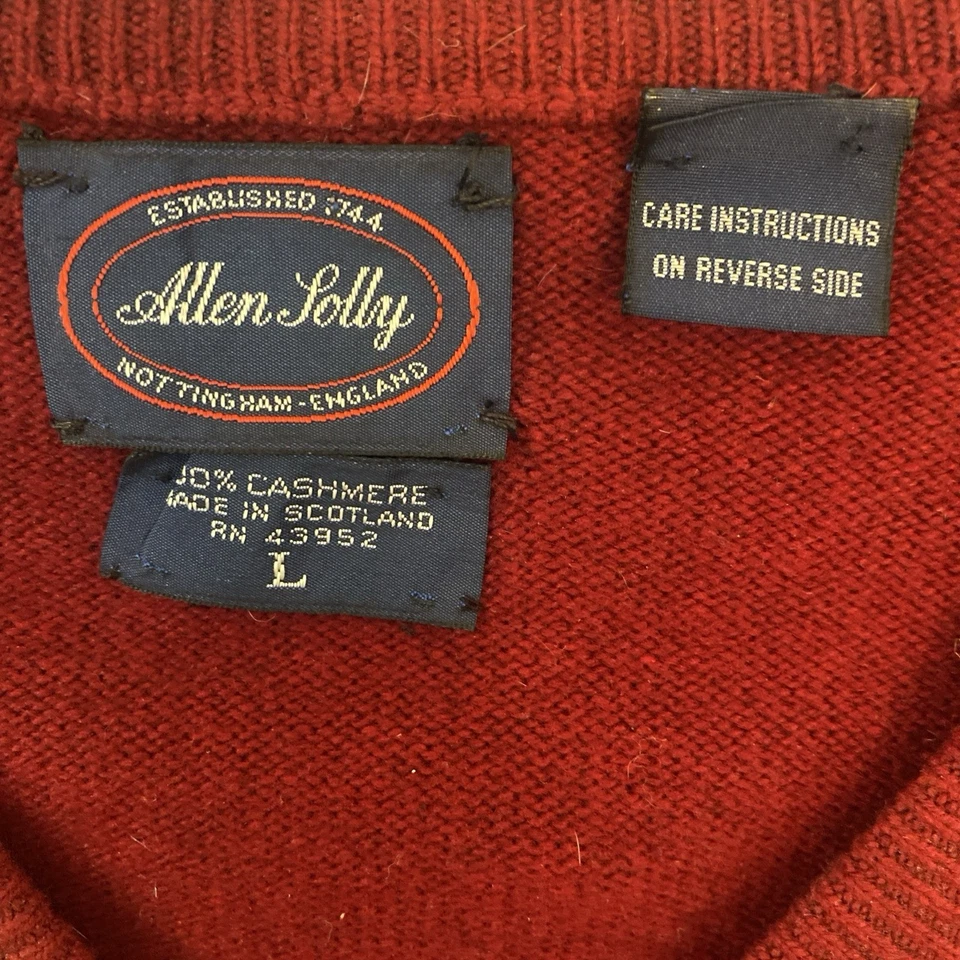 Allen Solly Men’s L Burgundy 100% Cashmere Sleeveless V Neck Sweater Vest Knit - Image 2 of 4