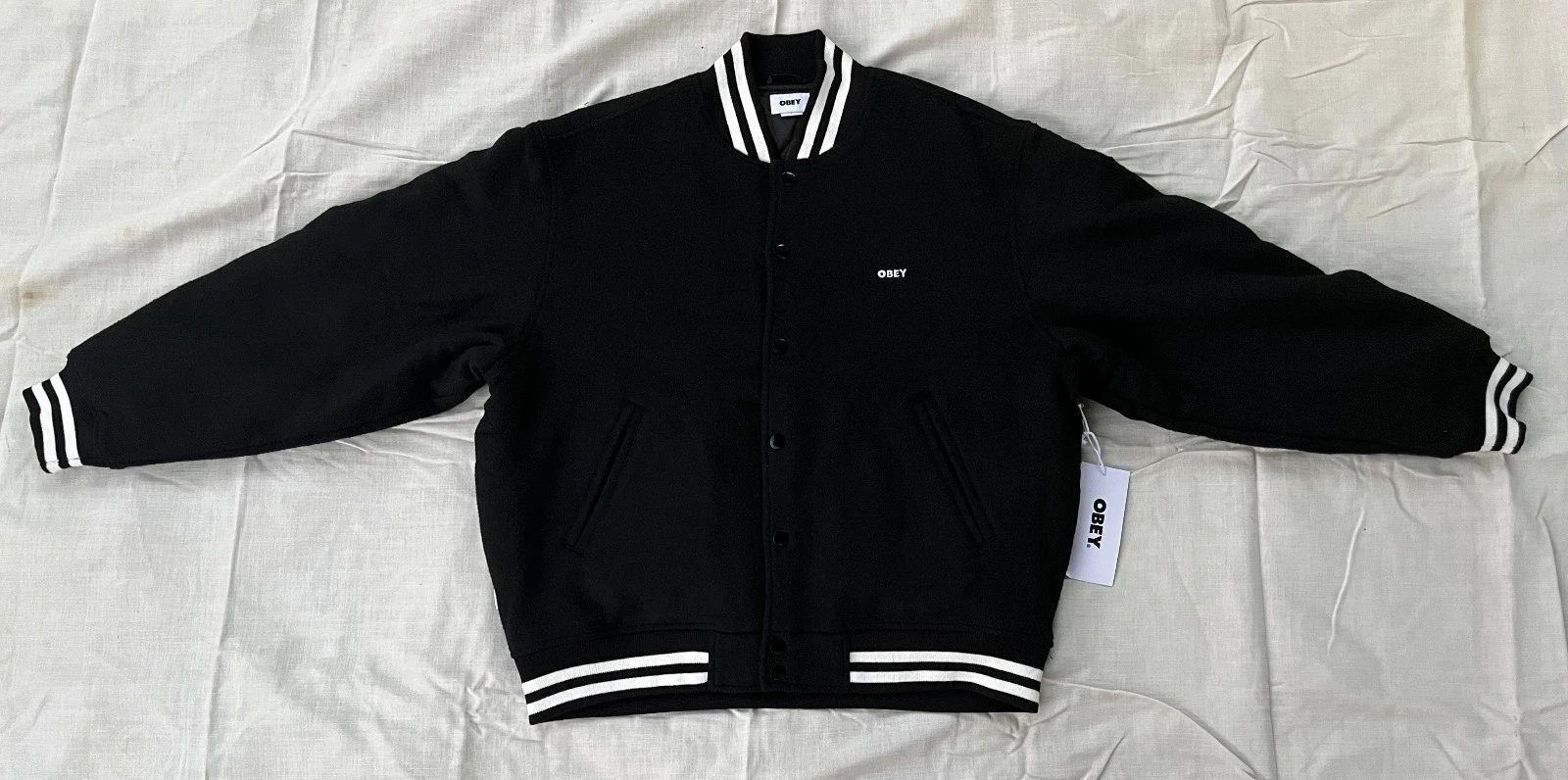 OBEY Shepard Fairey AUTHENTIC 2024 PREMIUM LEAGUE ICON VARSITY BOMBER JACKET NWT - product detail image 2
