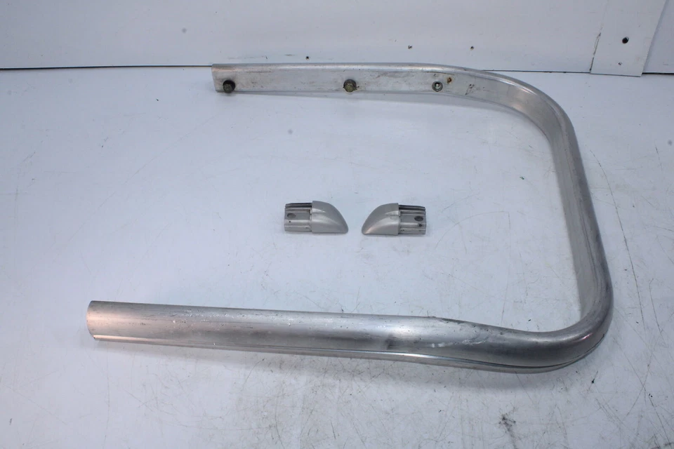 Parachoques trasero Ski-doo GTX 600 2005 518325225 Foto 3 de 4