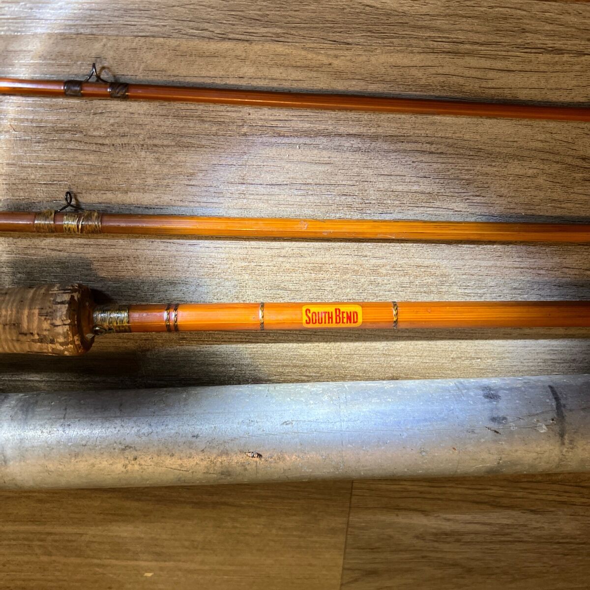 Vintage South Bend 323 Bamboo Fly Rod 9' W/ Metal Tube Vintage South Bend 323 Bamboo Fly Rod 9' W/ Metal Tube