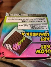 Lite-Brite Mini LED Glow Art Cube 50 Pegs And 1 Board: Batteries Not Included