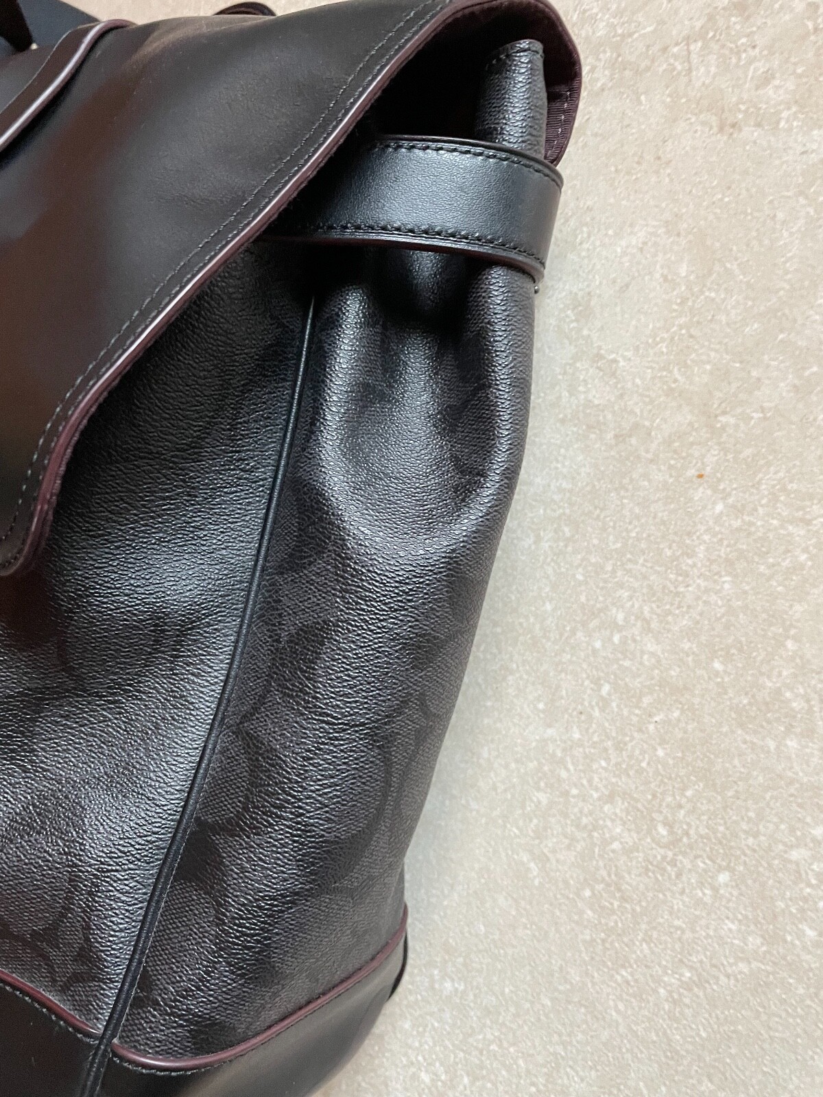 Coach Men's Hudson Black Signature Pattern Messenger … Gem