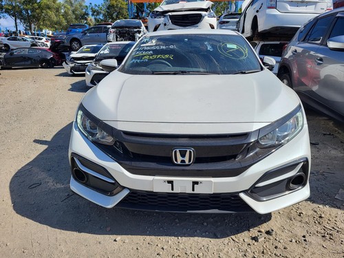 HONDA CIVIC 2016-2021 RIGHT HEADLAMP Hatchback - Picture 2 of 12